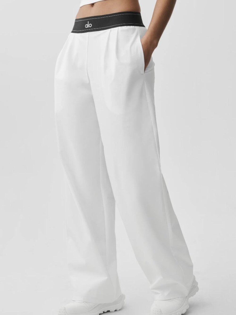 NWT🏇Women's ALO Yoga White Suit Up Trouser Clean Girl Pants 🤍 - Picture 7 of 8